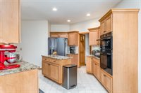 1204 Poppy Hills Drive, Blacklick, OH 43004