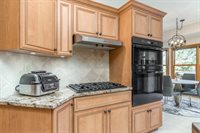 1204 Poppy Hills Drive, Blacklick, OH 43004