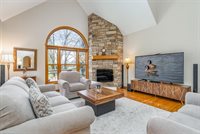 1204 Poppy Hills Drive, Blacklick, OH 43004