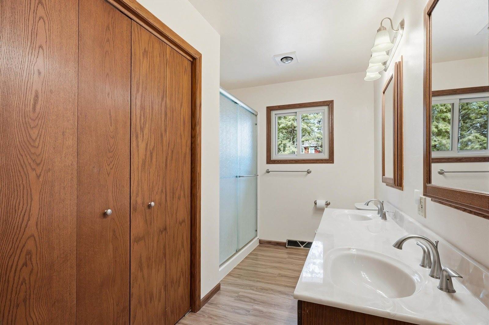 1121 Fairview Drive, Marshfield, WI 54449