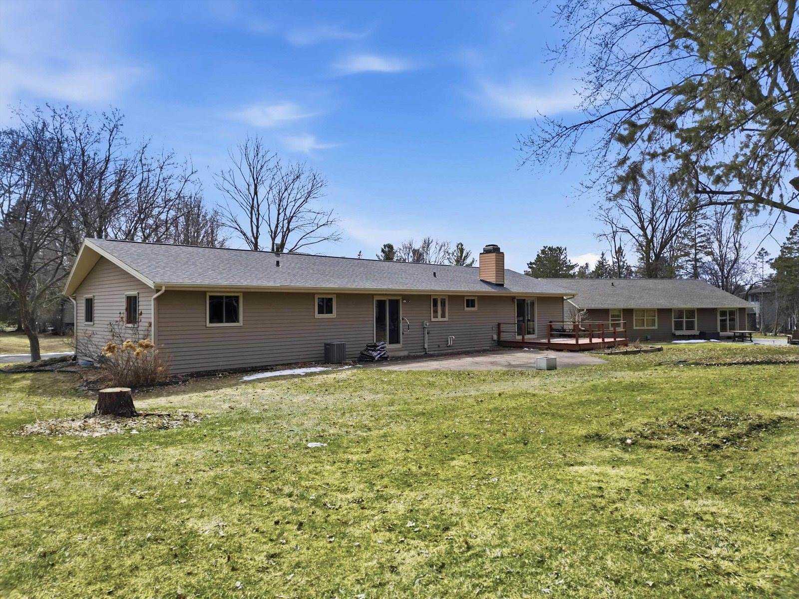 1121 Fairview Drive, Marshfield, WI 54449