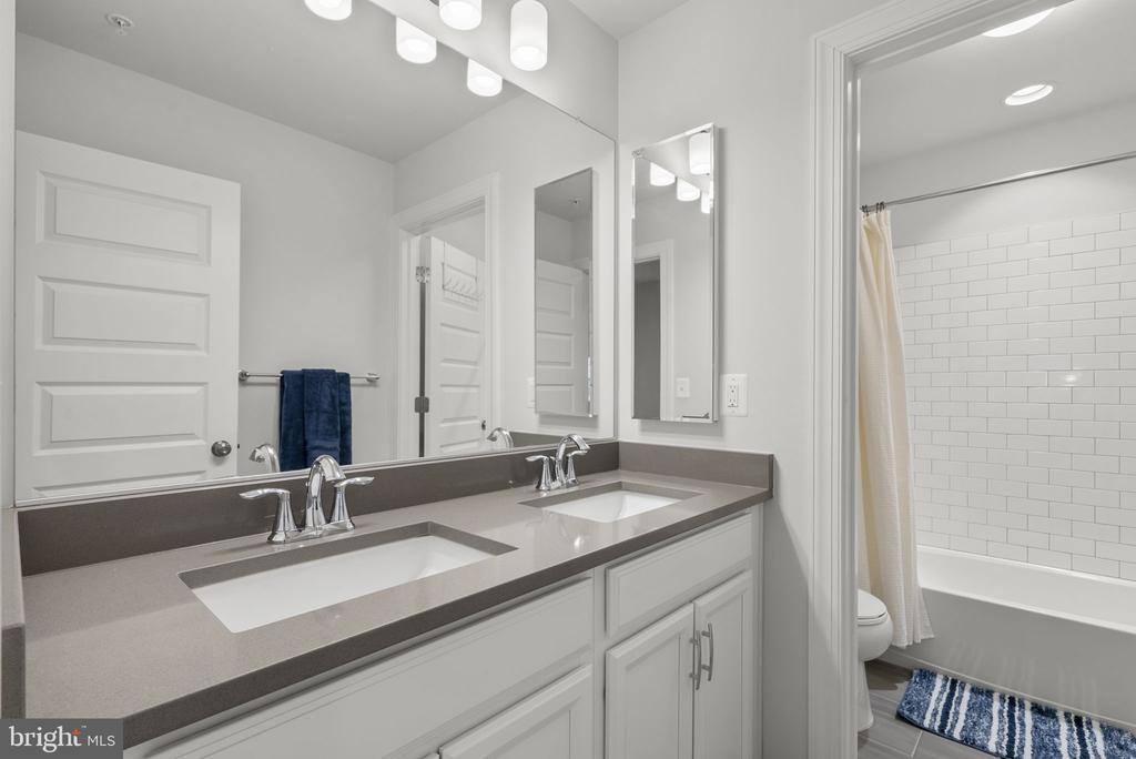 5604 Big Huntingdon Ln, Brandywine, MD 20613