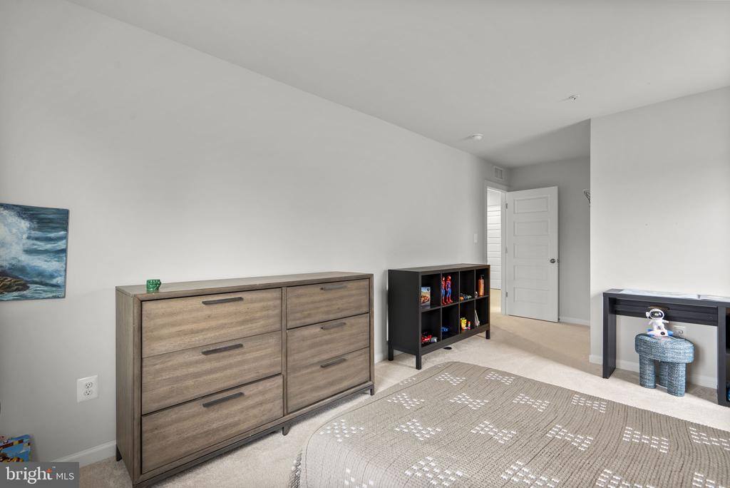 5604 Big Huntingdon Ln, Brandywine, MD 20613