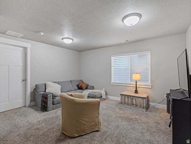 783 East Newfield Dr, Sandy, UT 84094