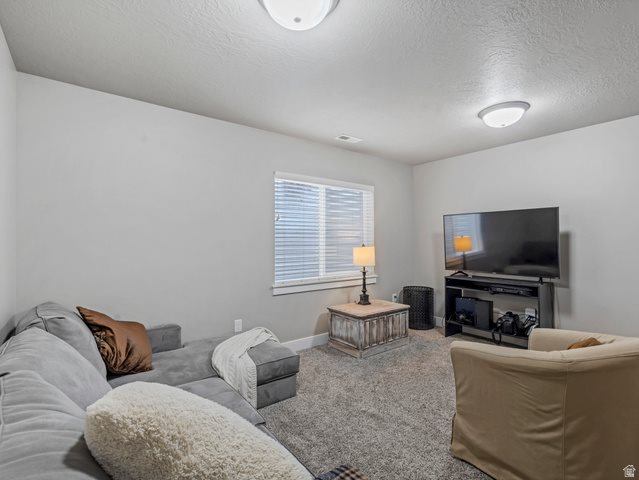 783 East Newfield Dr, Sandy, UT 84094