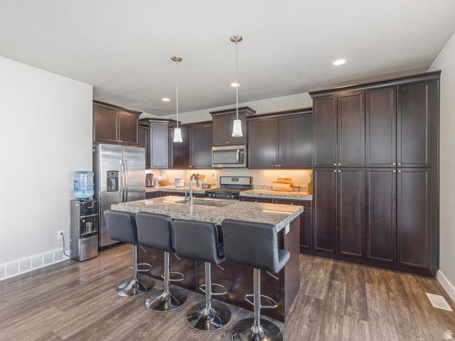 783 East Newfield Dr, Sandy, UT 84094