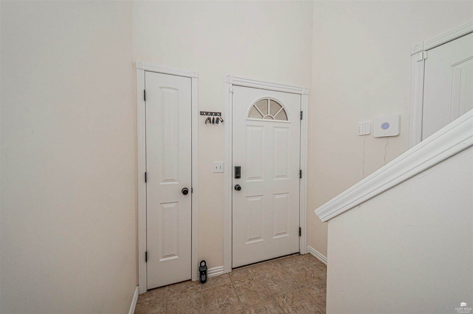 1814 Lydia Lane, Junction City, KS 66441