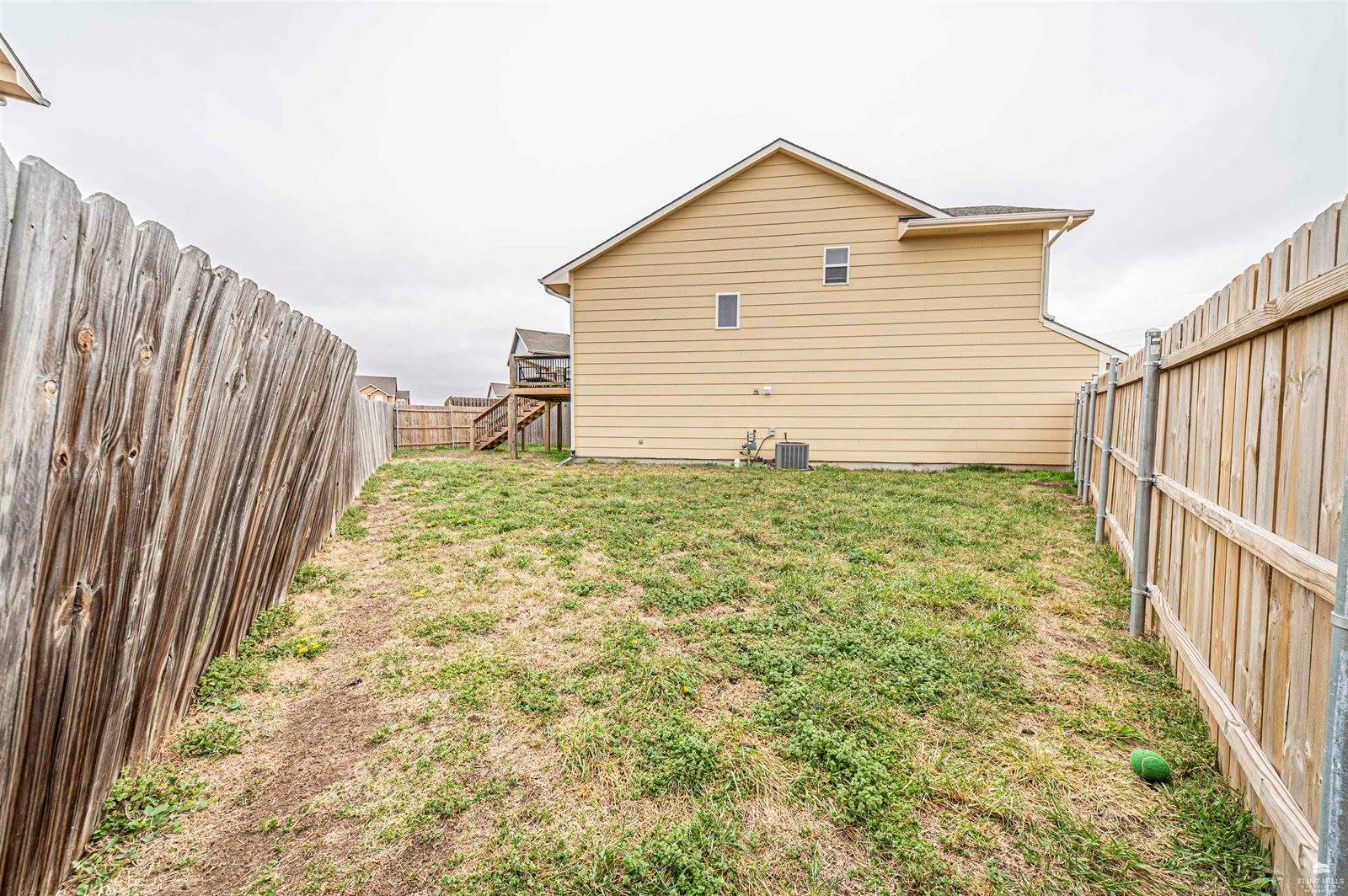 1814 Lydia Lane, Junction City, KS 66441