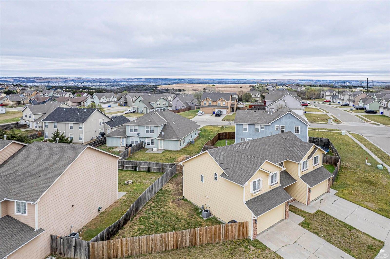 1814 Lydia Lane, Junction City, KS 66441