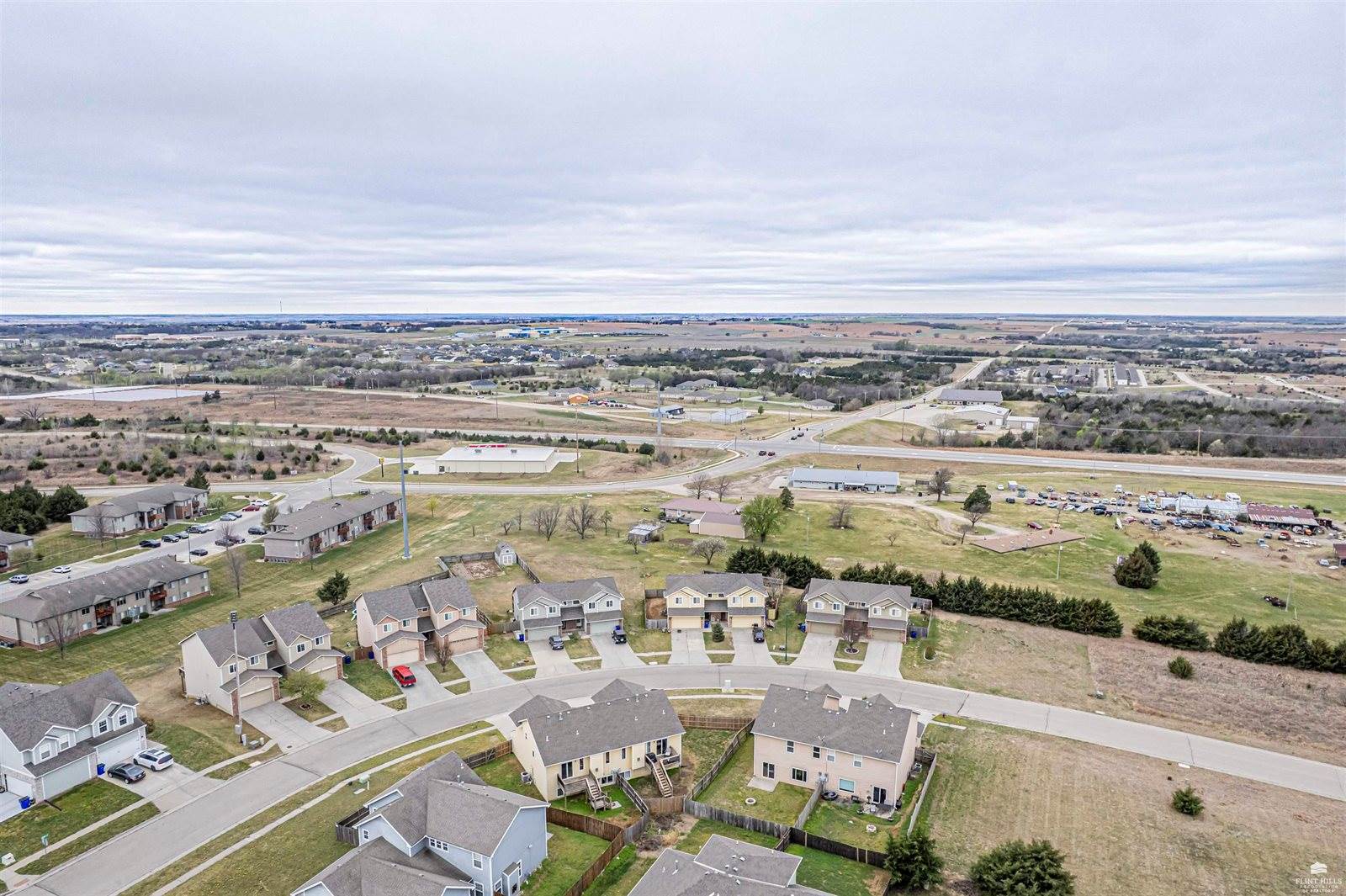 1814 Lydia Lane, Junction City, KS 66441