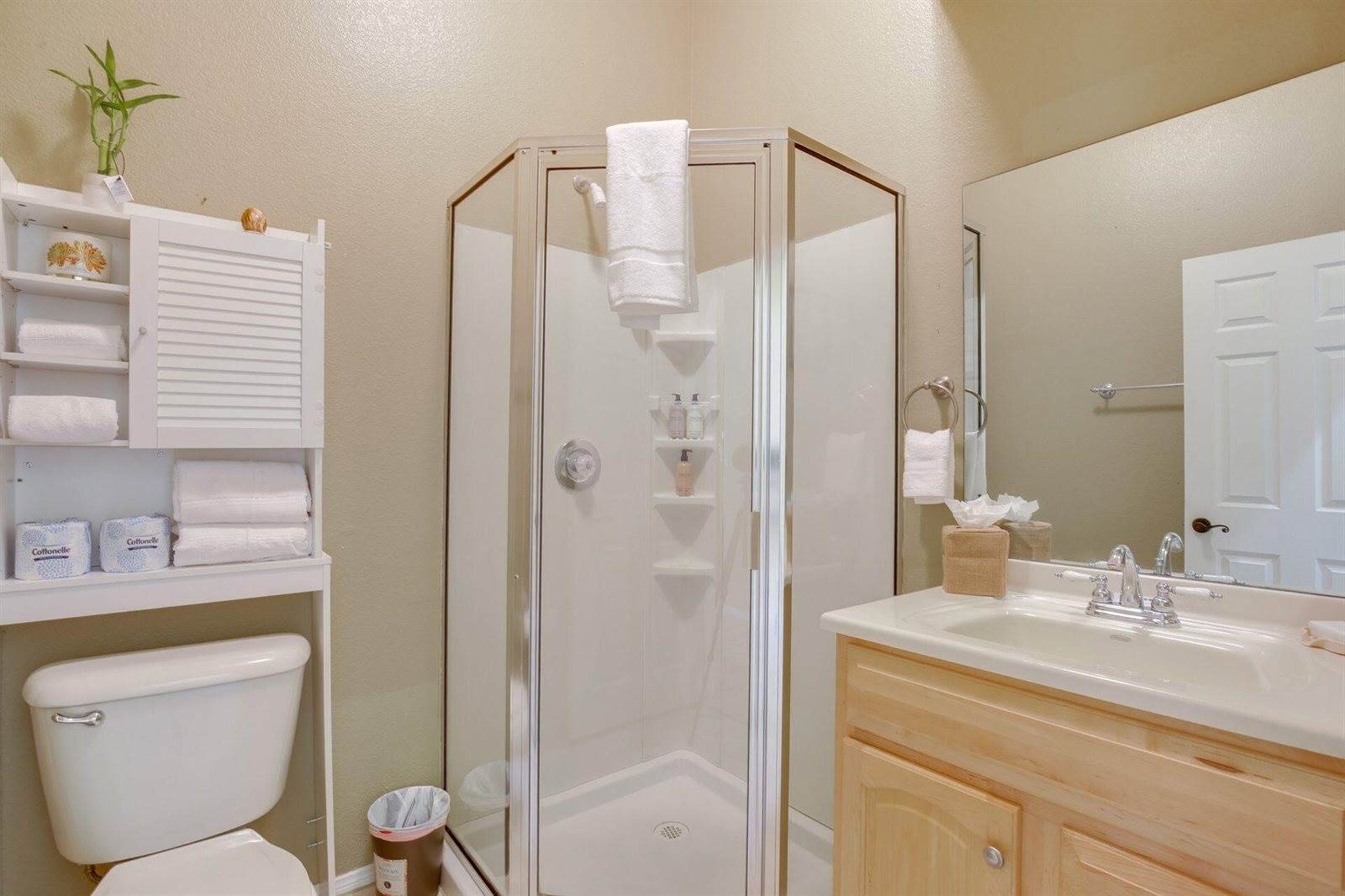 14997 Mcgarger Road, Desert Hot Springs, CA 92240