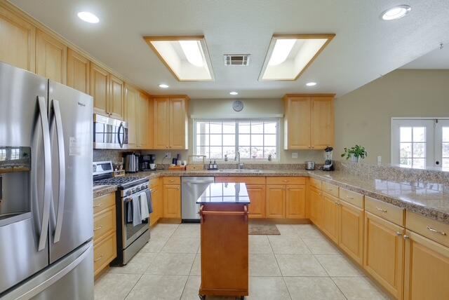 14997 Mcgarger Road, Desert Hot Springs, CA 92240