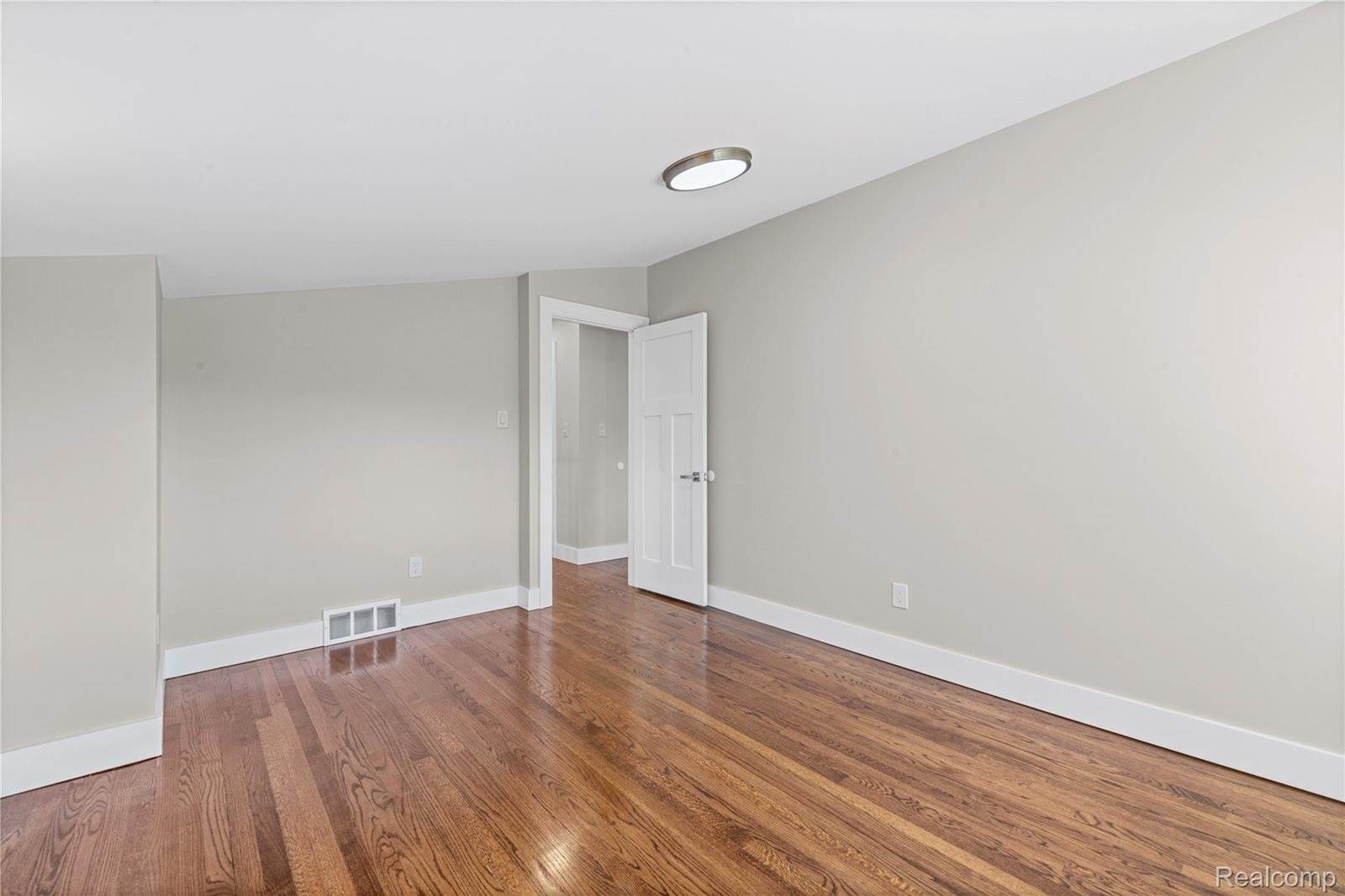 19615 Ingram Street, LivoniaCity_Wayne, MI 48152