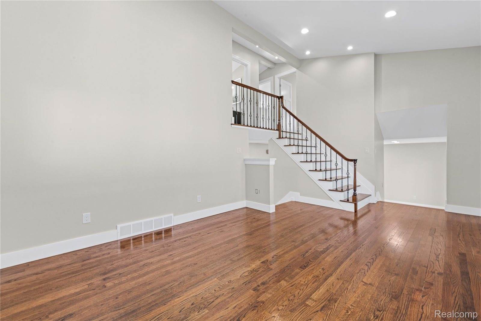 19615 Ingram Street, LivoniaCity_Wayne, MI 48152