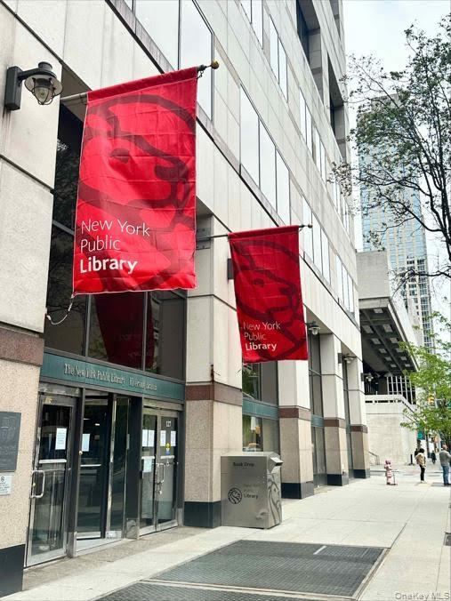165 West 66th Street, New York (Manhattan), NY 10023