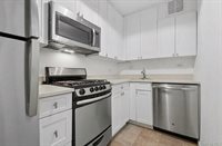 165 West 66th Street, New York (Manhattan), NY 10023