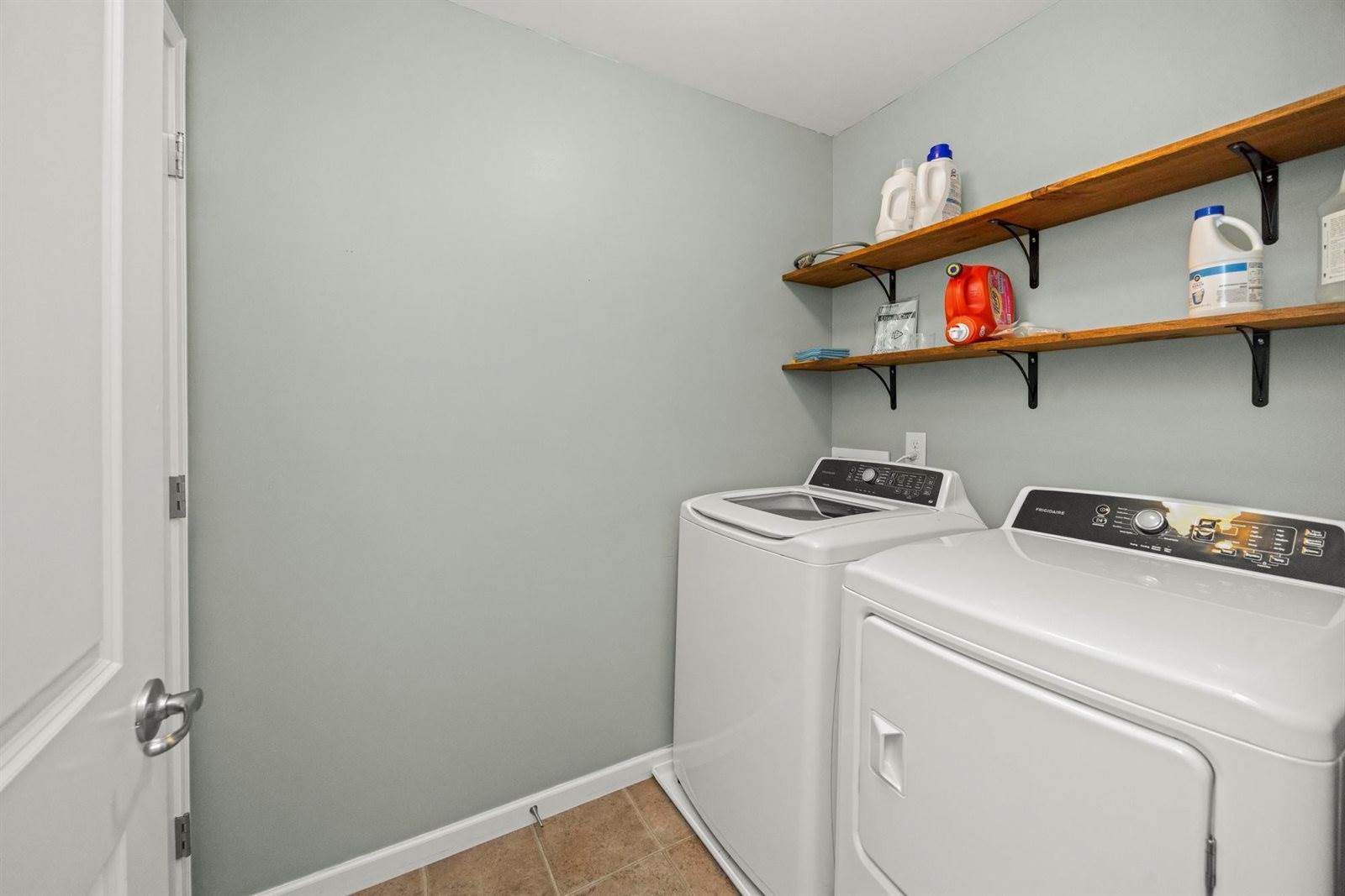 1605 Muirwood Blvd, Murfreesboro, TN 37128