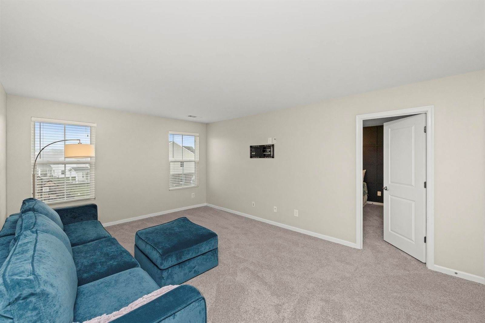 1605 Muirwood Blvd, Murfreesboro, TN 37128