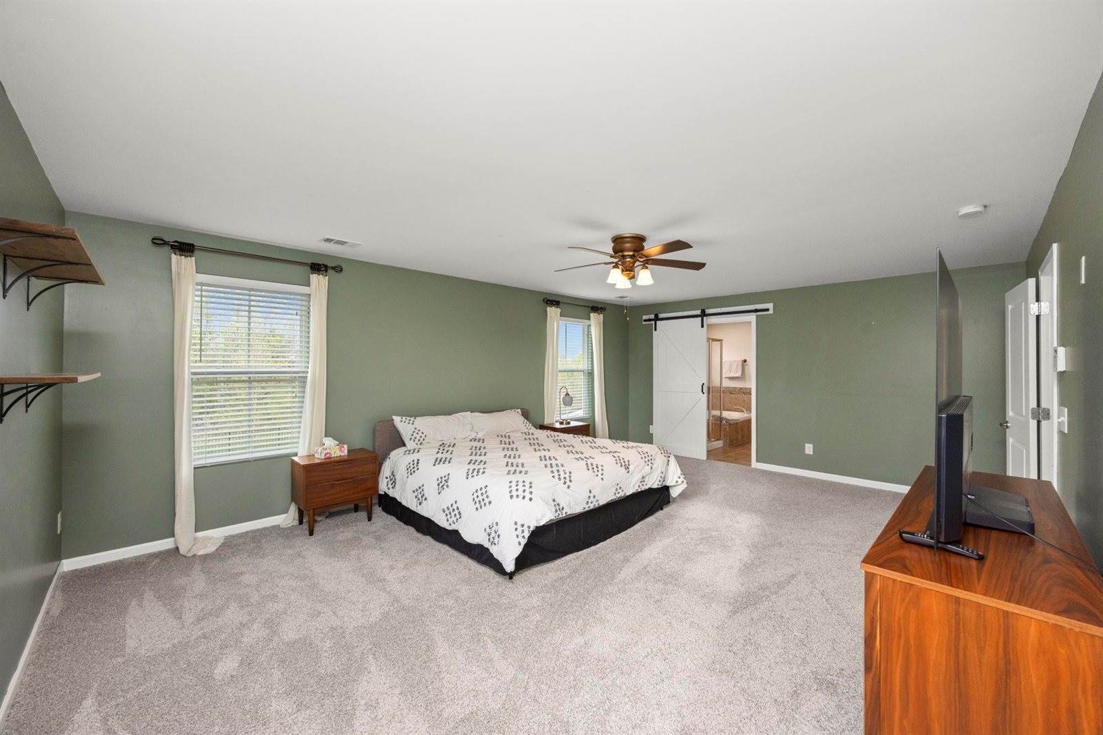 1605 Muirwood Blvd, Murfreesboro, TN 37128