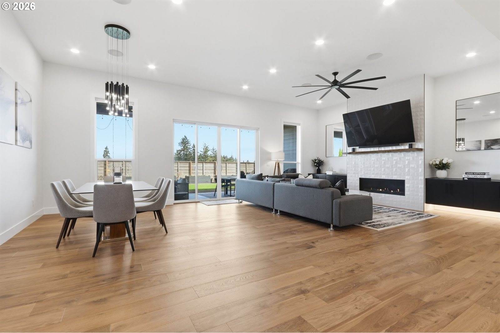 23015 SW Byers Lake Ter, Sherwood, OR 97140