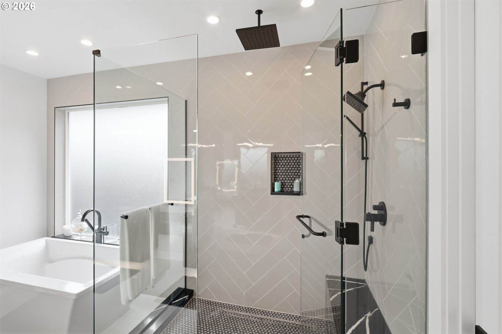 23015 SW Byers Lake Ter, Sherwood, OR 97140