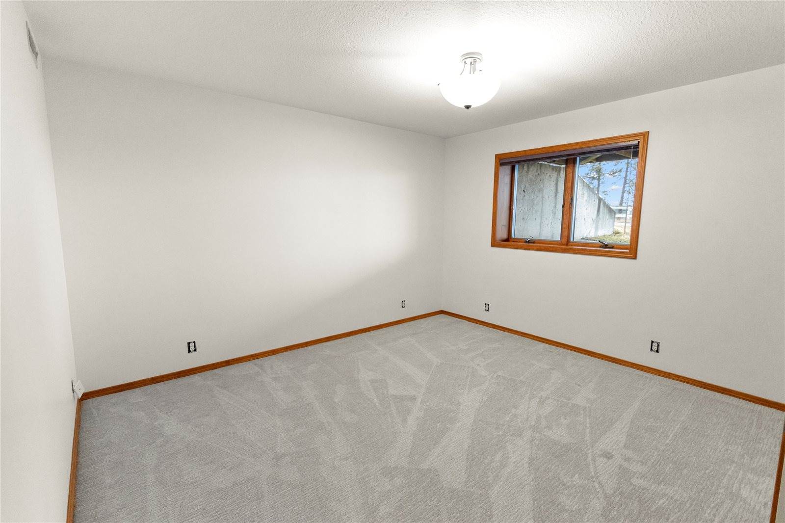 43 Pine Cone Lane, Kalispell, MT 59901