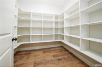 8693 Leonis Run, Leo, IN 46765