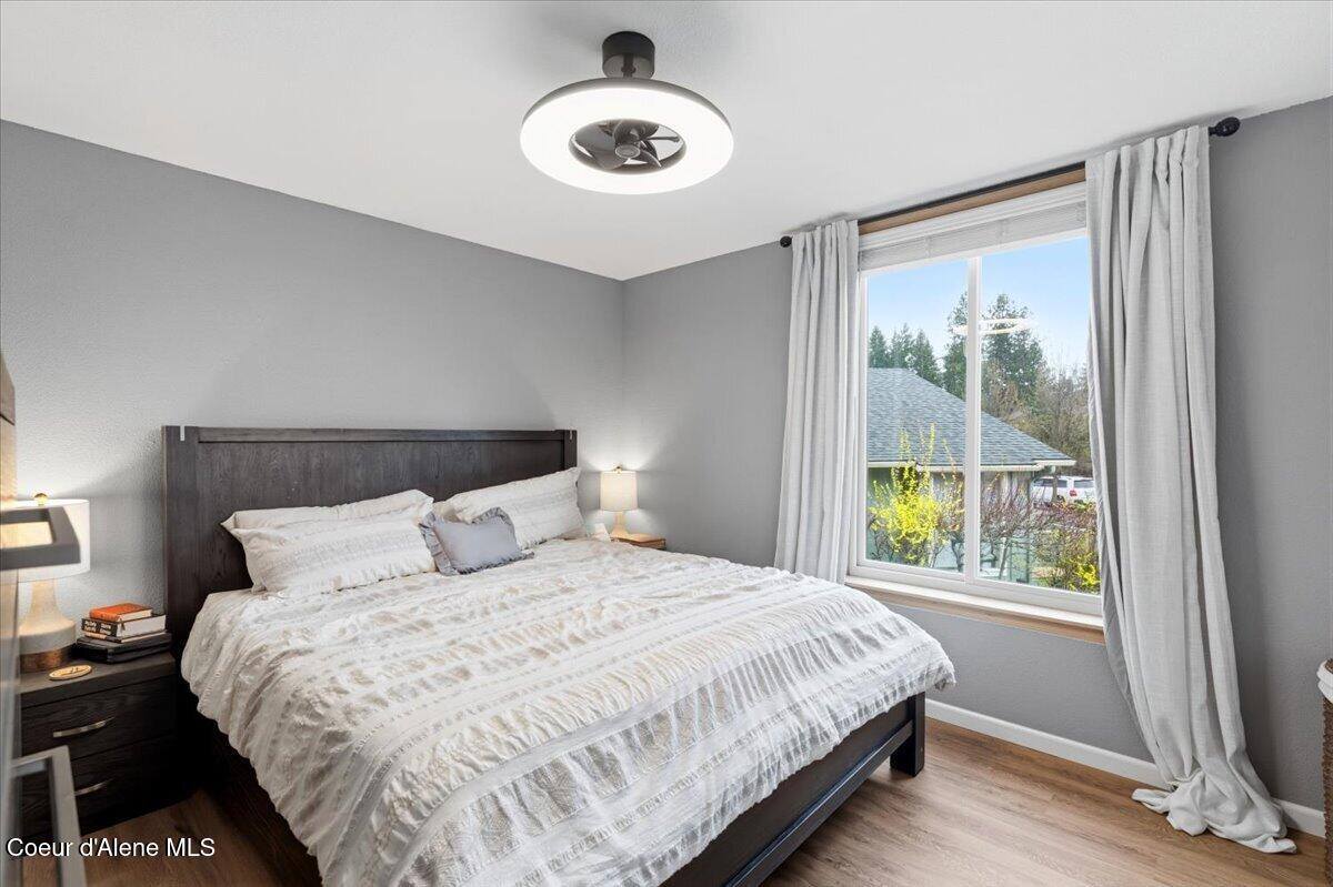 865 West Parkhurst Ct, Coeur d'Alene, ID 83815