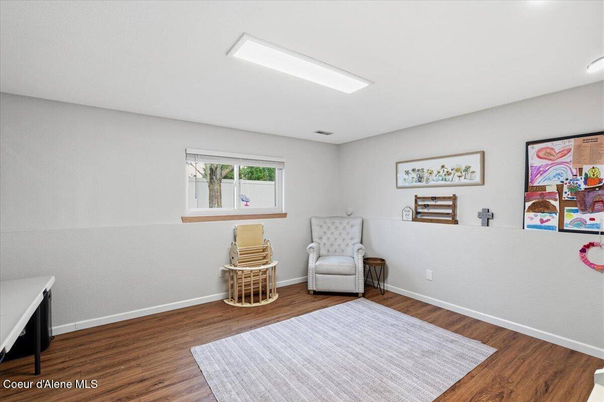 865 West Parkhurst Ct, Coeur d'Alene, ID 83815