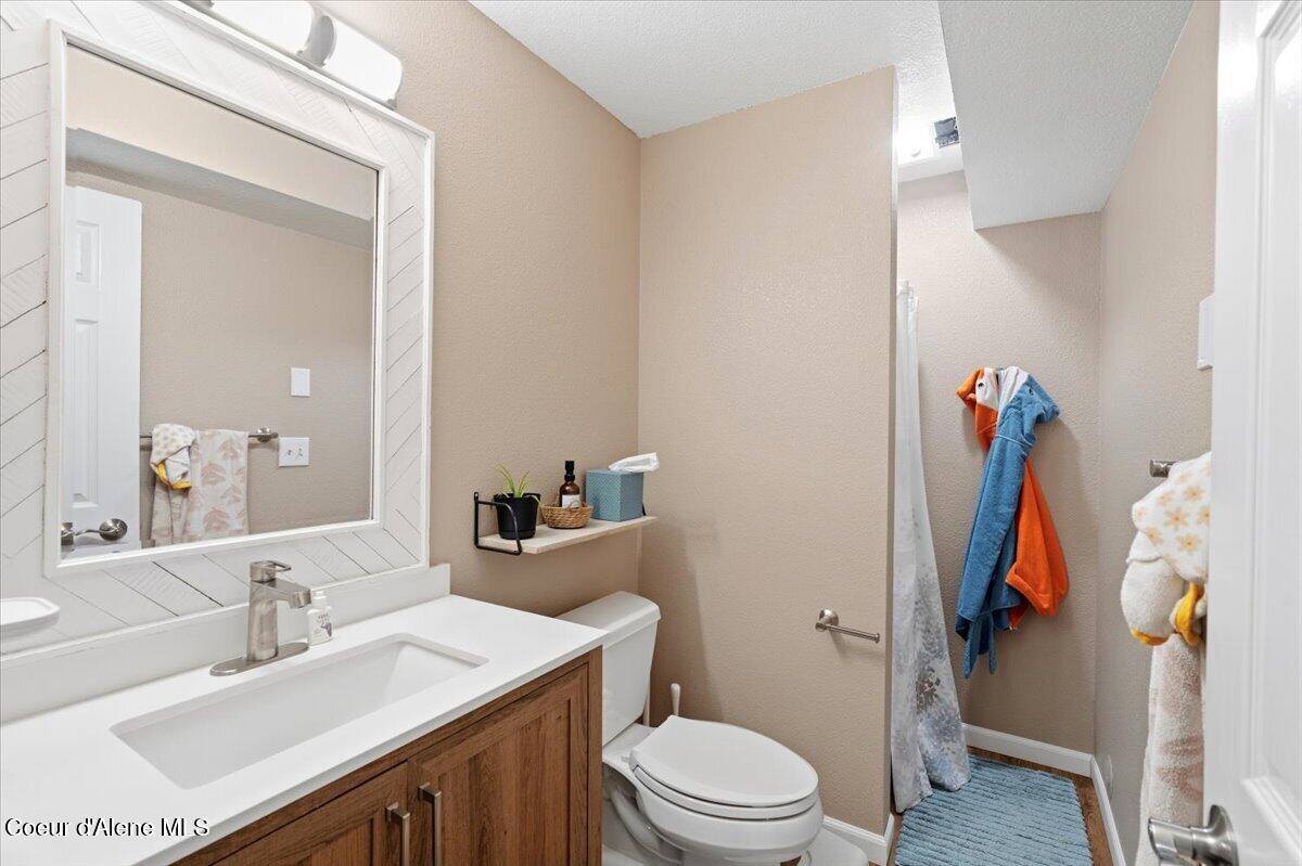 865 West Parkhurst Ct, Coeur d'Alene, ID 83815