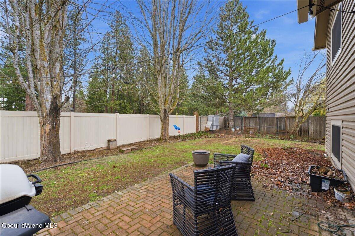 865 West Parkhurst Ct, Coeur d'Alene, ID 83815