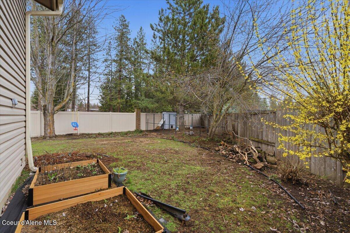865 West Parkhurst Ct, Coeur d'Alene, ID 83815