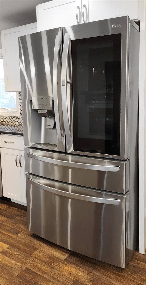 1806 Hammond Street, Hermon, ME 04401