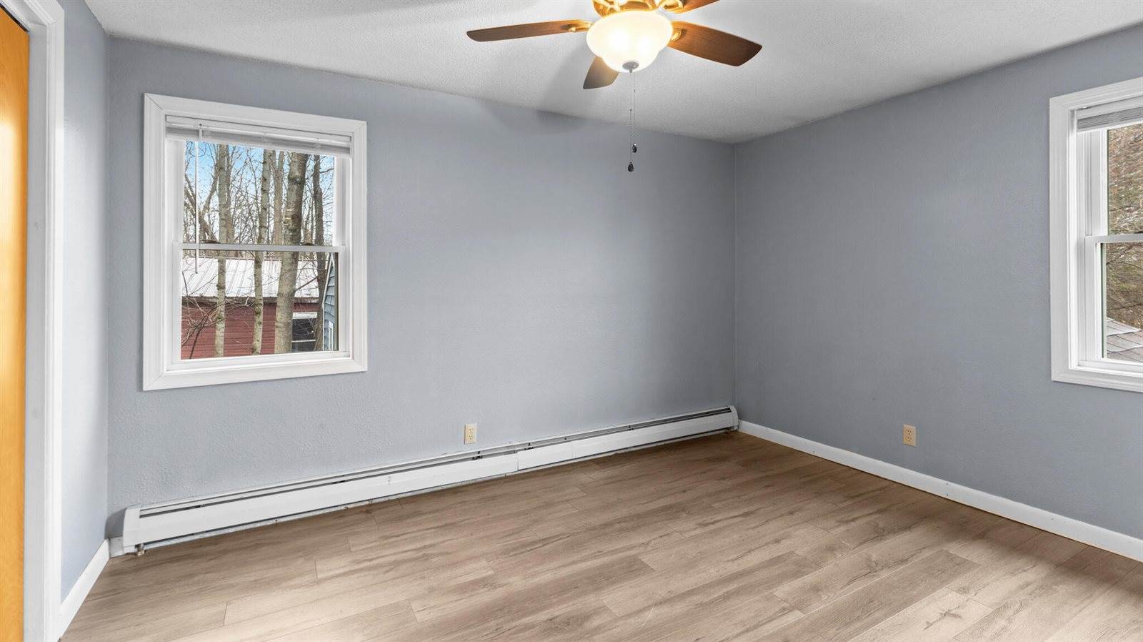 1806 Hammond Street, Hermon, ME 04401