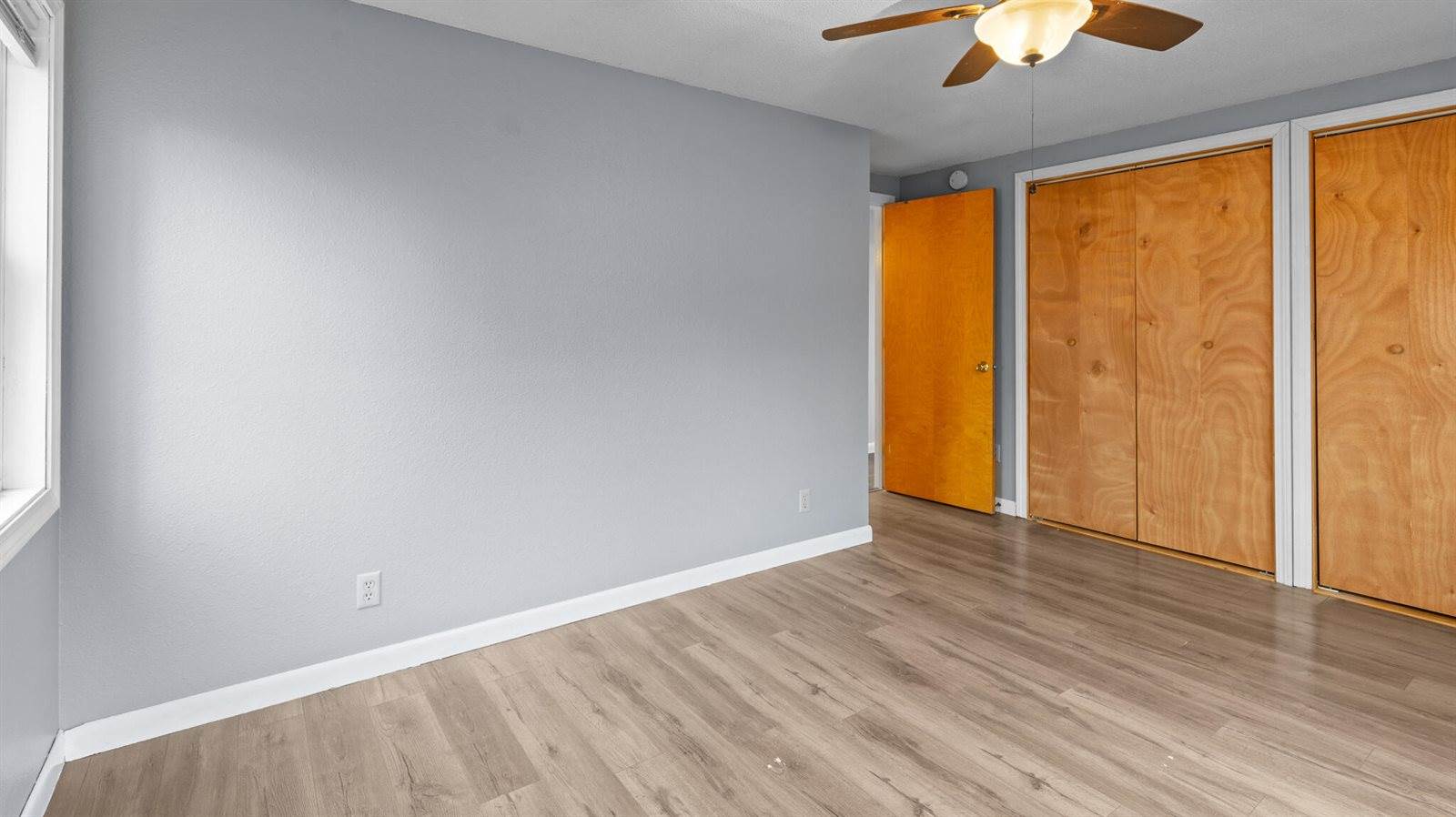 1806 Hammond Street, Hermon, ME 04401