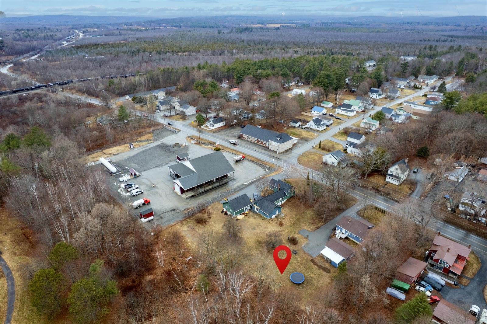 1806 Hammond Street, Hermon, ME 04401