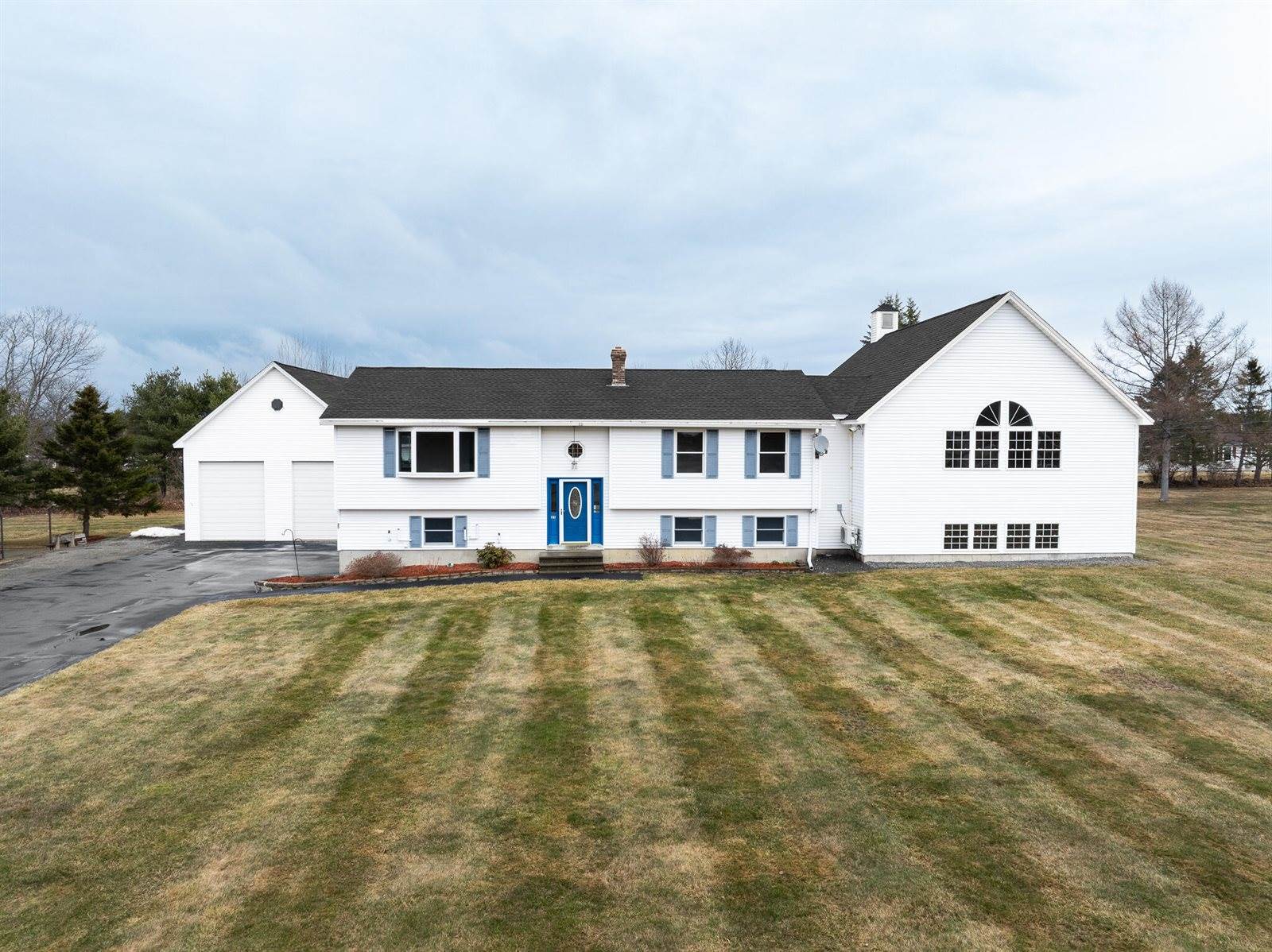 25 Webber Drive, Hermon, ME 04401