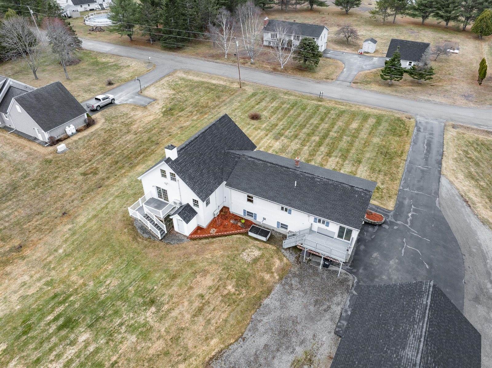 25 Webber Drive, Hermon, ME 04401