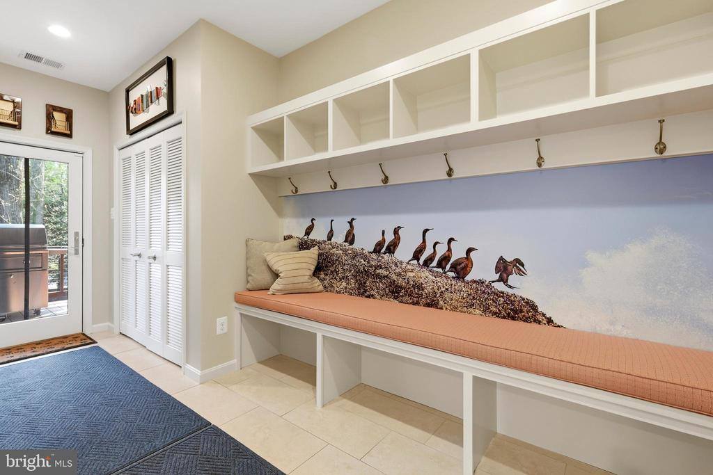 10300 Crown Point Court, Potomac, MD 20854