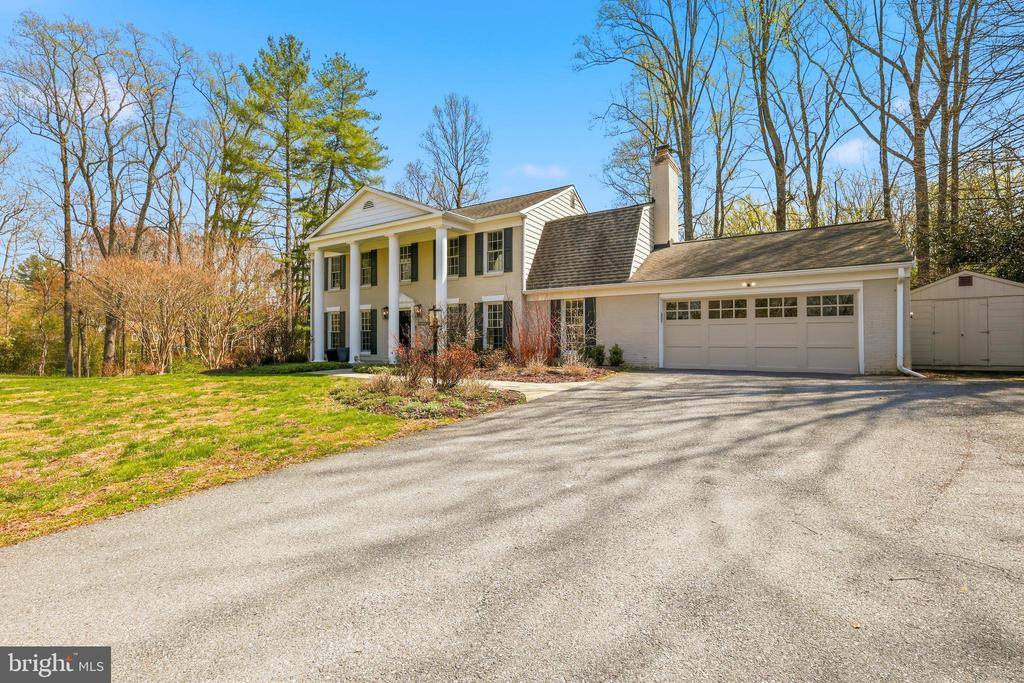 10300 Crown Point Court, Potomac, MD 20854