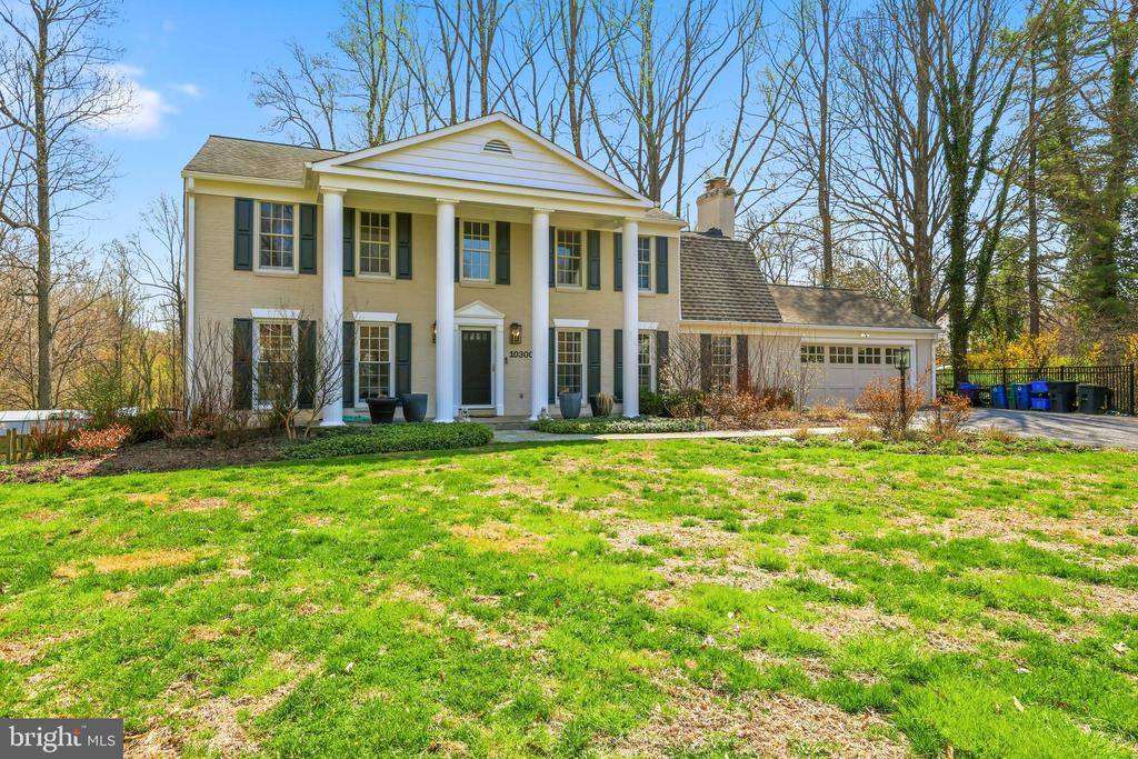 10300 Crown Point Court, Potomac, MD 20854