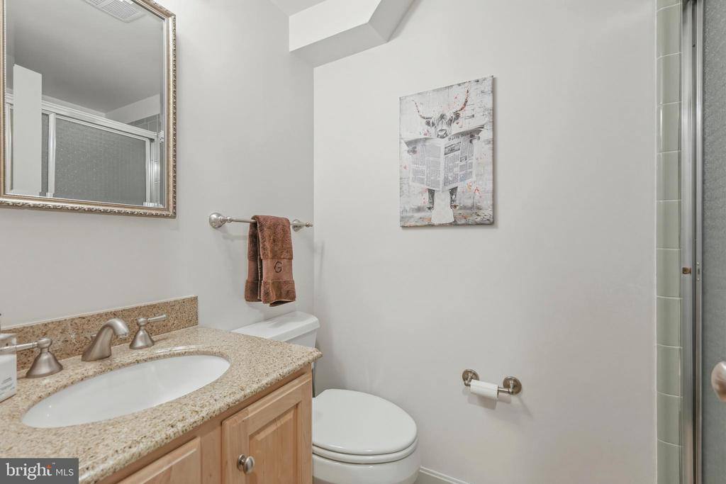 10300 Crown Point Court, Potomac, MD 20854