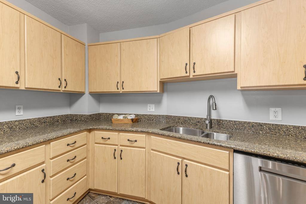 14801 Pennfield Circle, #206, Silver Spring, MD 20906