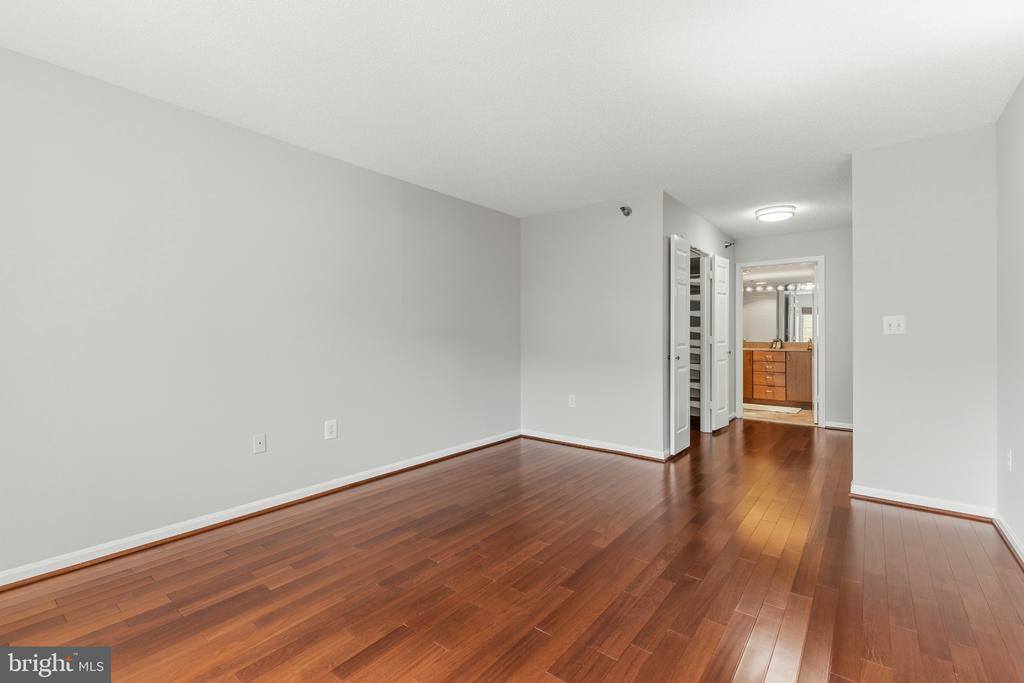 14801 Pennfield Circle, #206, Silver Spring, MD 20906