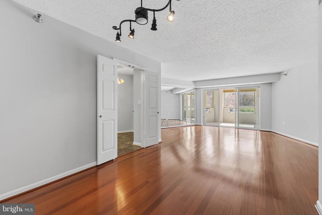 14801 Pennfield Circle, #206, Silver Spring, MD 20906