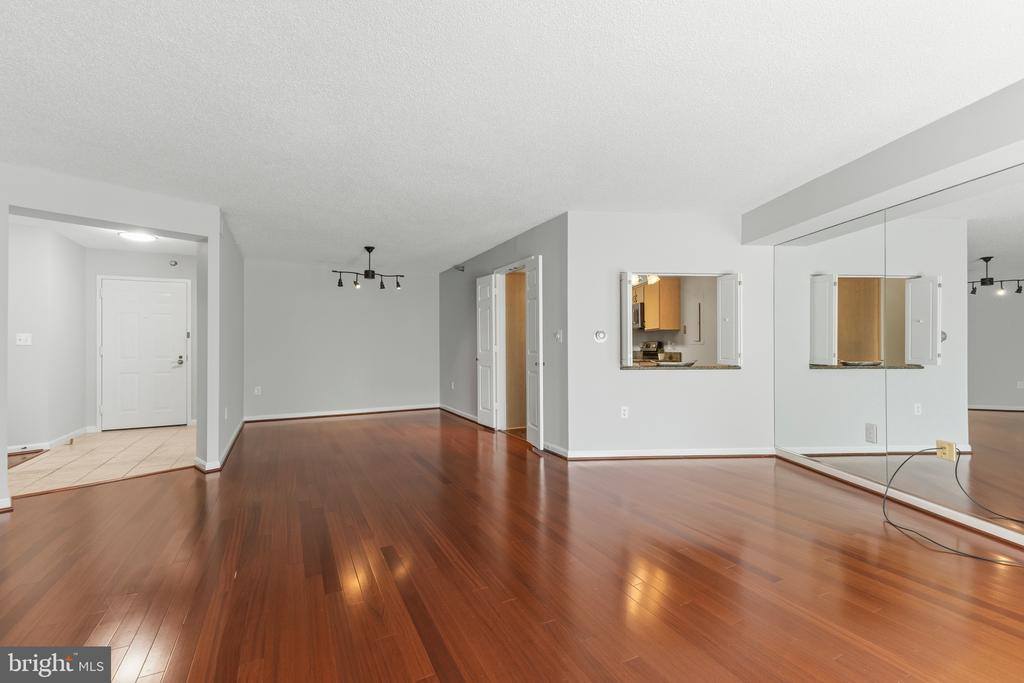 14801 Pennfield Circle, #206, Silver Spring, MD 20906