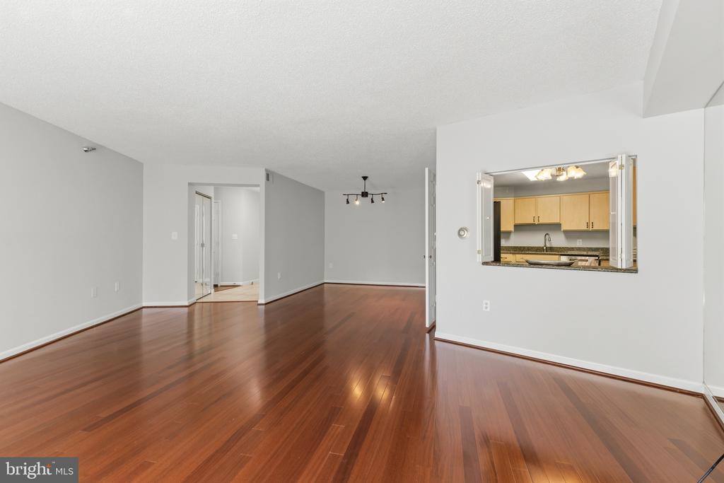 14801 Pennfield Circle, #206, Silver Spring, MD 20906