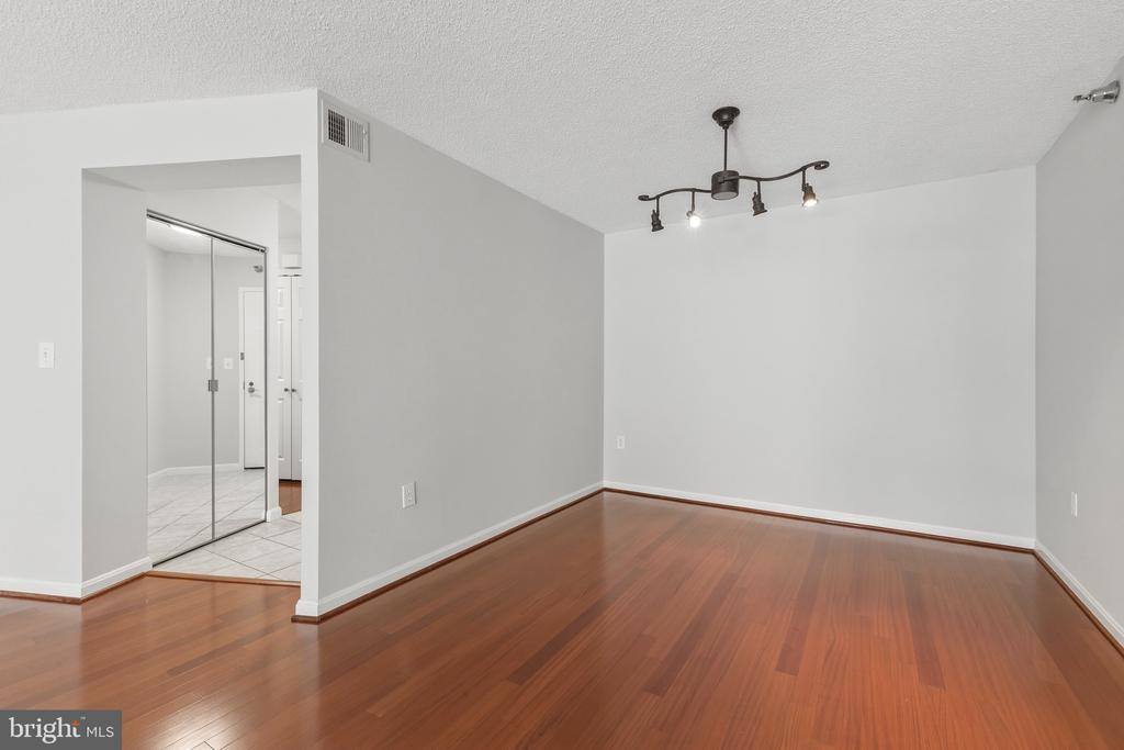 14801 Pennfield Circle, #206, Silver Spring, MD 20906