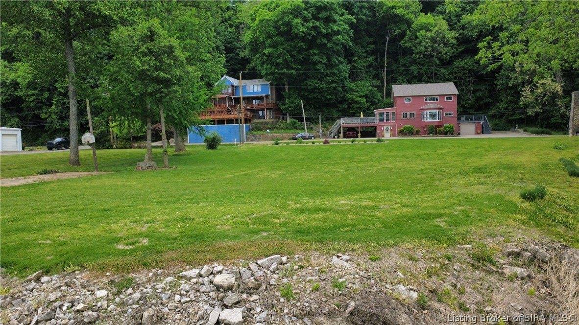 5820 Upper River Road, Jeffersonville, IN 47130