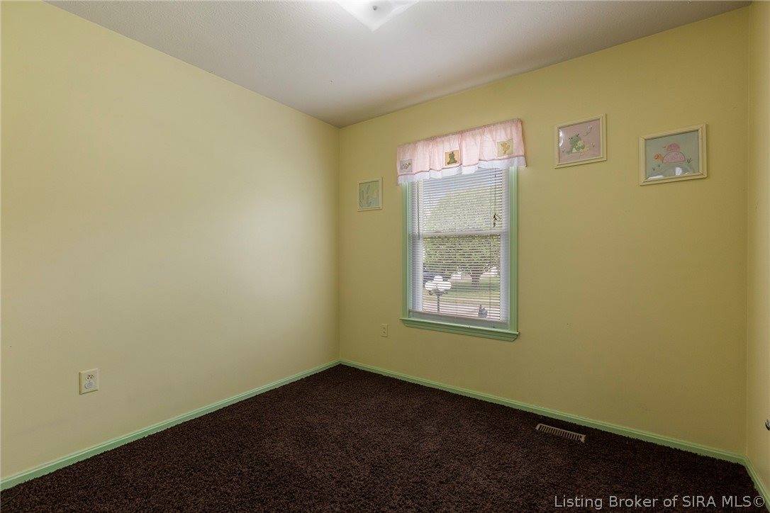 1981 Blue Teal Lane, Jeffersonville, IN 47130